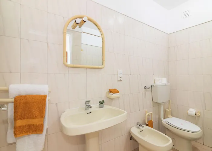 Mira Sol - Silhueta Citadina